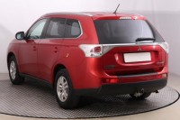 Mitsubishi Outlander  2.0 