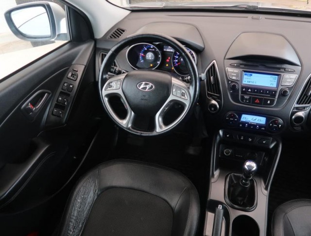 Hyundai ix35  2.0 CRDi 