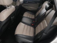 Kia Sorento  2.2 CRDi 