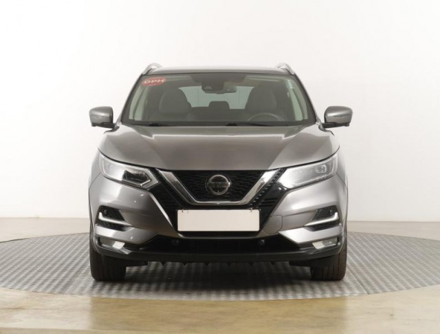 Nissan Qashqai  1.3 DIG-T 