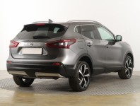 Nissan Qashqai  1.3 DIG-T 