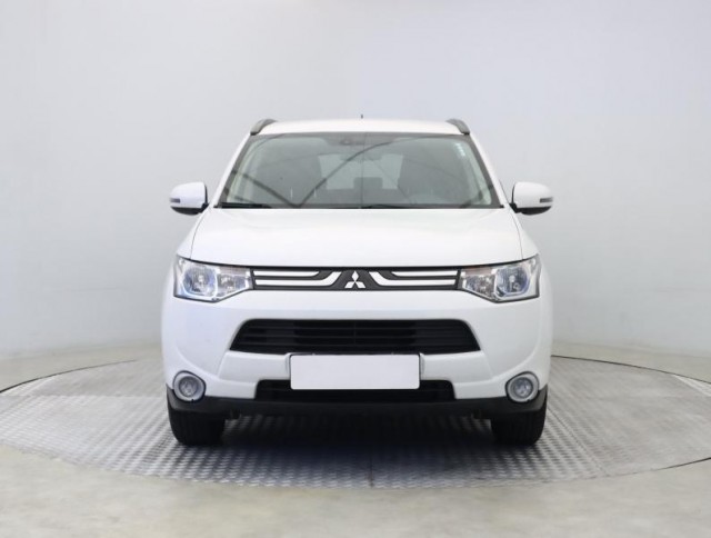 Mitsubishi Outlander  2.2 DI-D 