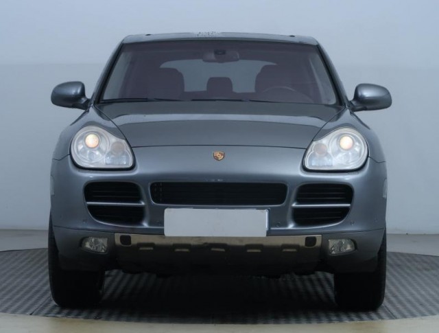 Porsche Cayenne  S 
