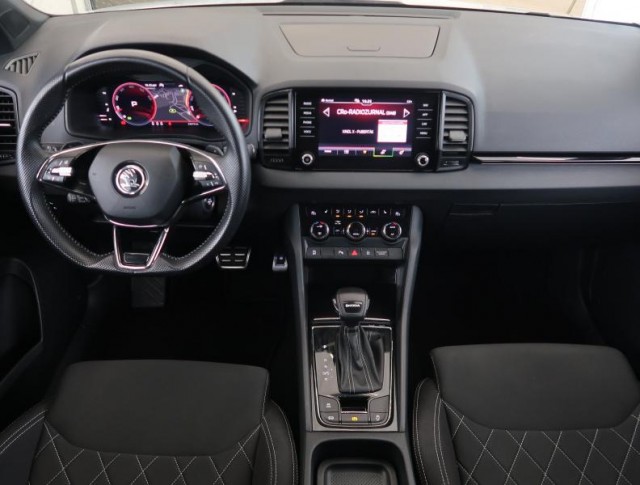 Škoda Karoq  1.5 TSI Sportline
