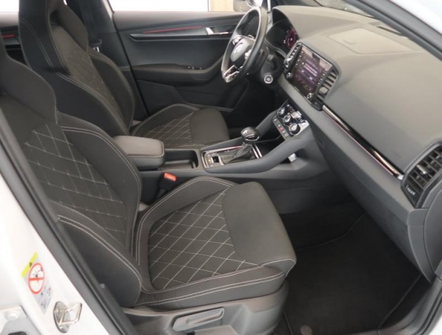 Škoda Karoq  1.5 TSI Sportline