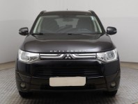 Mitsubishi Outlander  2.2 DI-D Instyle