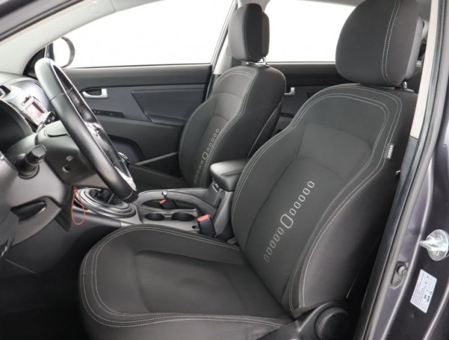 Kia Sportage  1.7 CRDi 