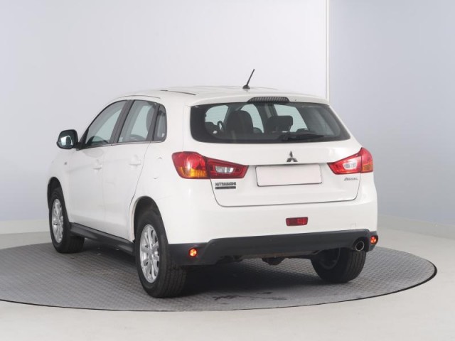 Mitsubishi ASX  1.6 MIVEC 