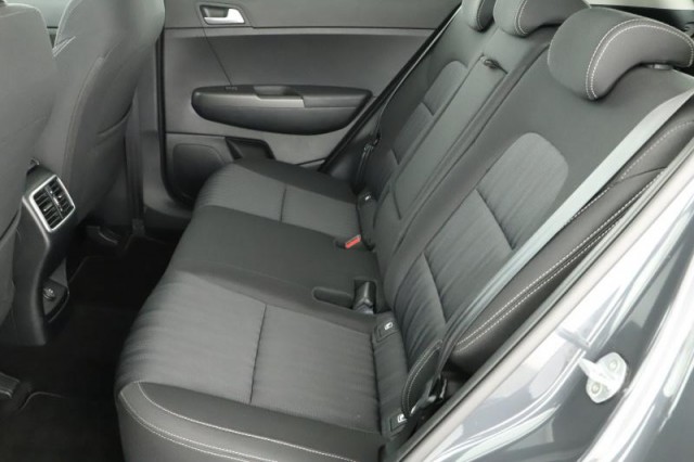 Kia Sportage  1.6 CRDi 