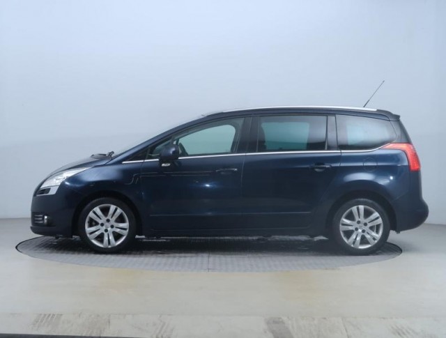 Peugeot 5008  2.0 HDI 