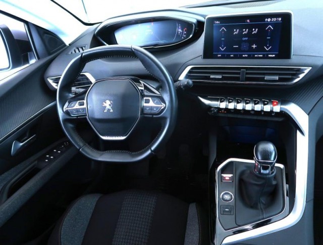 Peugeot 5008  PureTech 130 Active Pack