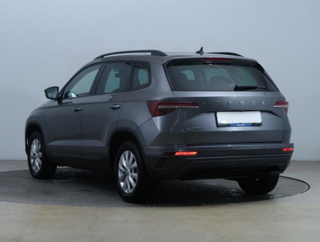 Škoda Karoq  1.5 TSI Fresh