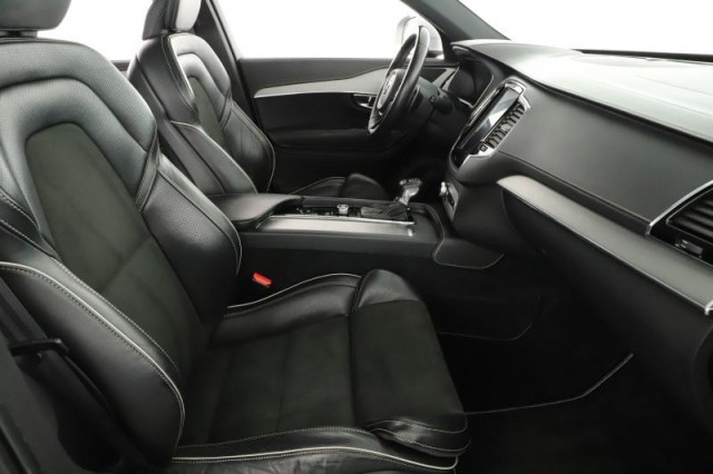 Volvo XC90  D5 AWD R-Design