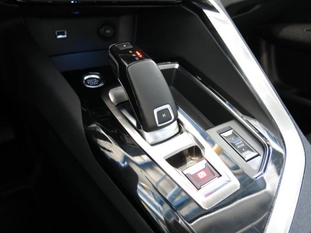 Peugeot 5008  1.5 BlueHDi Active