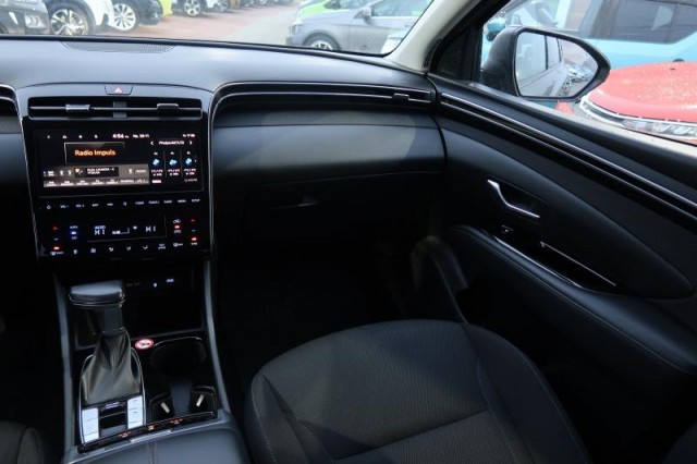 Hyundai Tucson  1.6 T-GDI 48V MHEV Smart