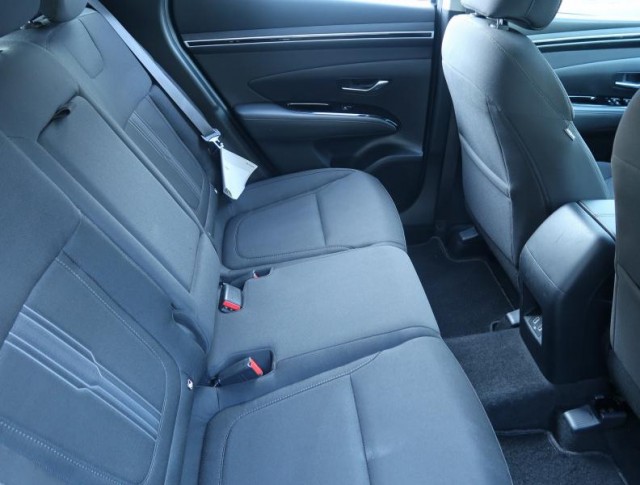 Hyundai Tucson  1.6 T-GDI 48V MHEV 