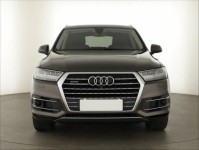 Audi Q7  3.0 TDI 