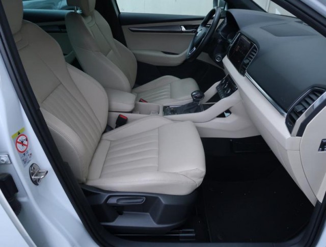 Škoda Karoq  1.5 TSI Style