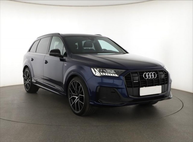 Audi Q7  50 TDI S-Line