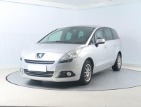 Peugeot 5008  1.6 HDi 
