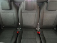 Peugeot 5008  1.6 HDi 