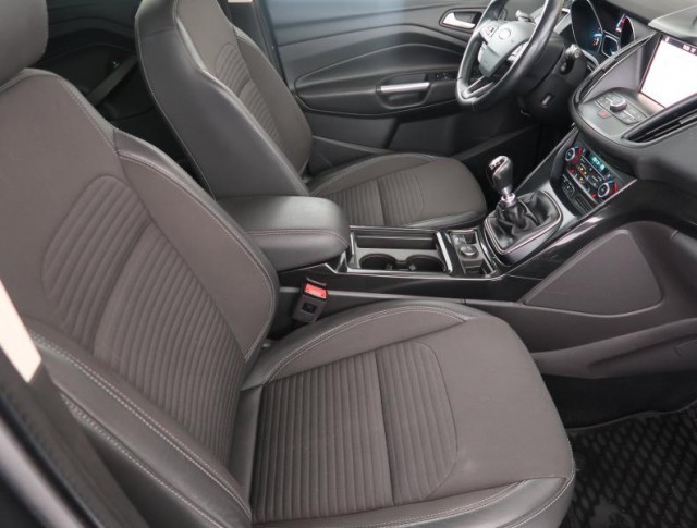 Ford Kuga  1.5 EcoBoost 