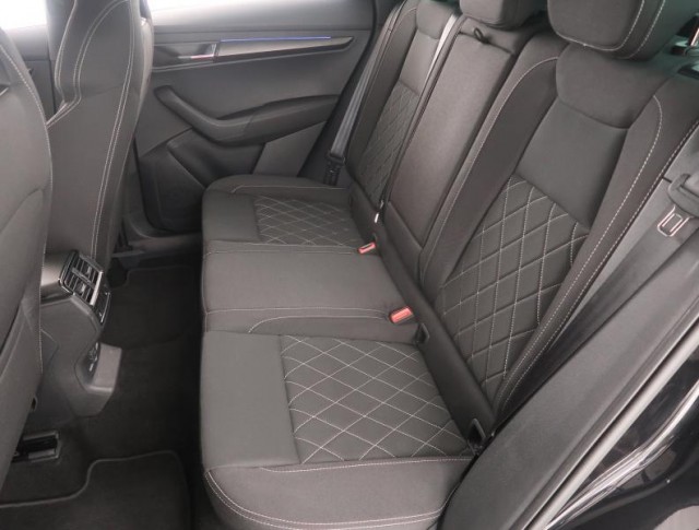 Škoda Karoq  1.5 TSI Sportline