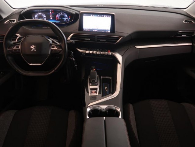 Peugeot 3008  1.2 PureTech 