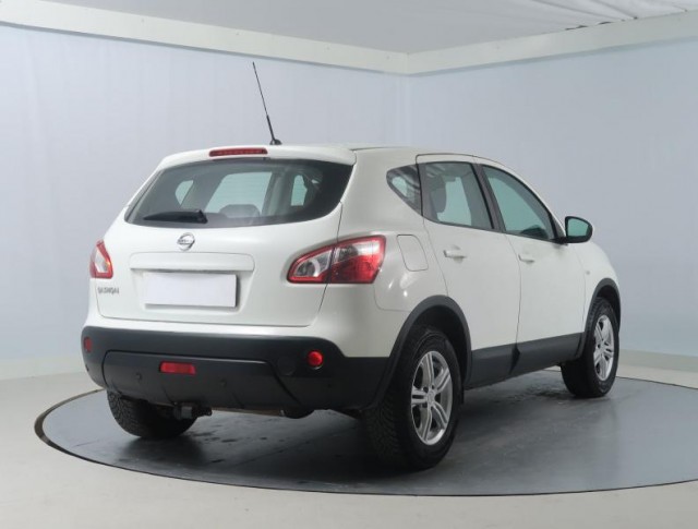 Nissan Qashqai  1.6 
