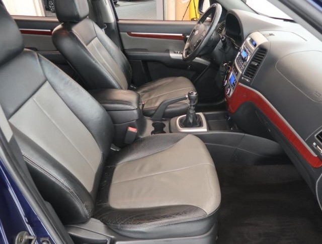 Hyundai Santa Fe  2.2 CRDi 