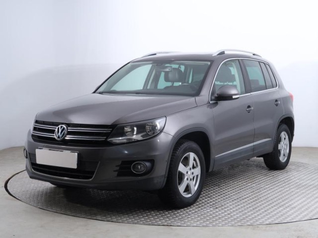 Volkswagen Tiguan  2.0 TDI 