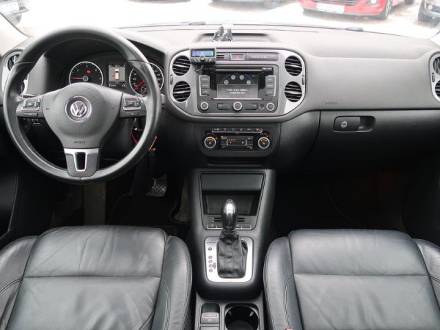 Volkswagen Tiguan  2.0 TDI 