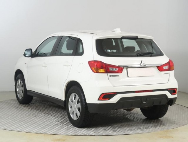 Mitsubishi ASX  1.6 MIVEC 