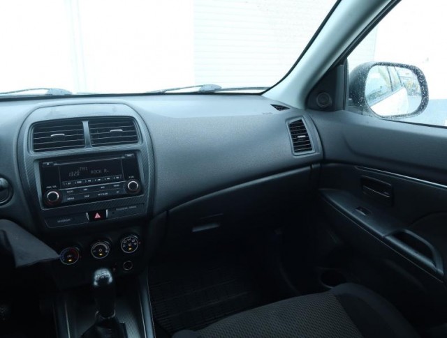 Mitsubishi ASX  1.6 MIVEC 