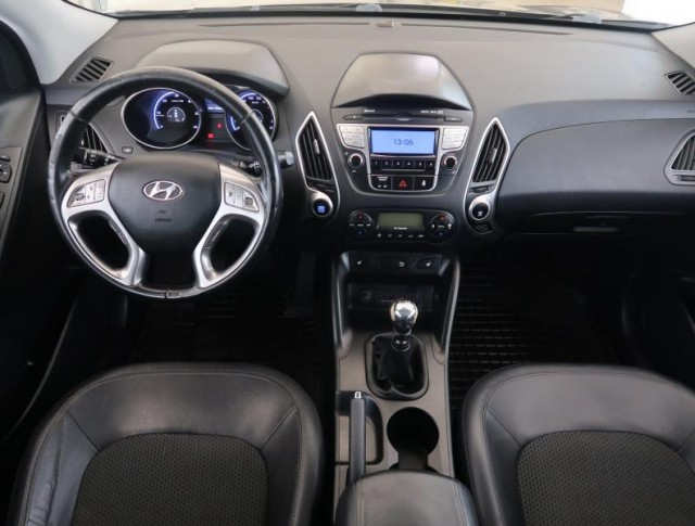 Hyundai ix35  2.0 CRDi 