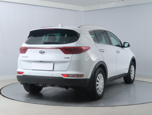 Kia Sportage  2.0 CRDi 