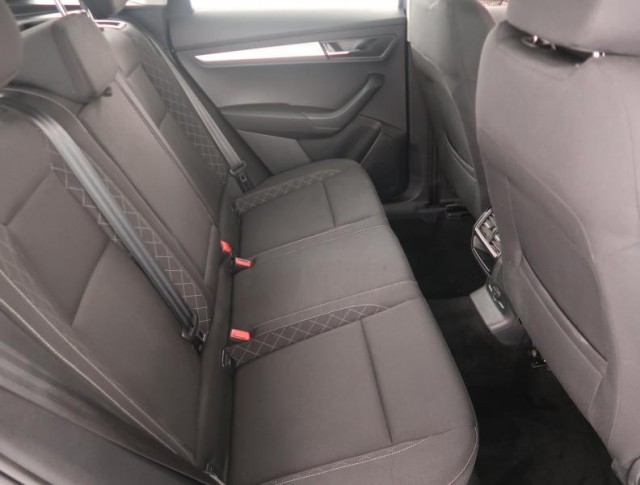 Škoda Karoq  1.5 TSI Ambition