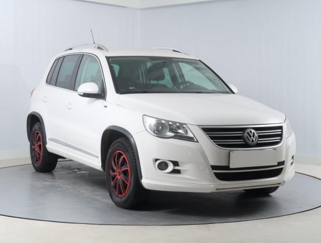 Volkswagen Tiguan  1.4 TSI R-Line