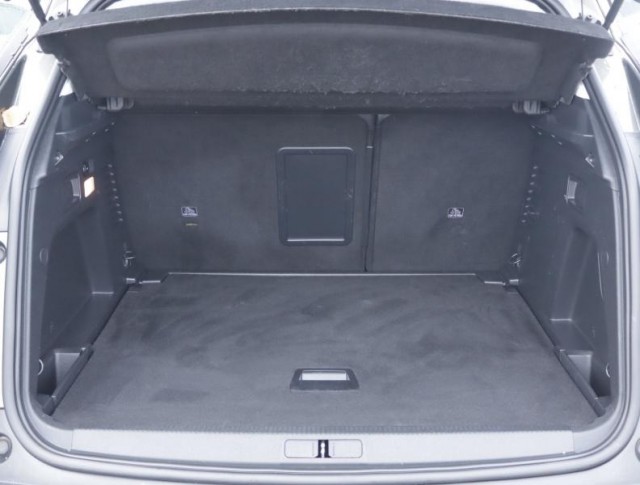 Peugeot 3008  1.5 BlueHDi Active