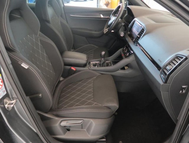 Škoda Karoq  1.5 TSI Sportline