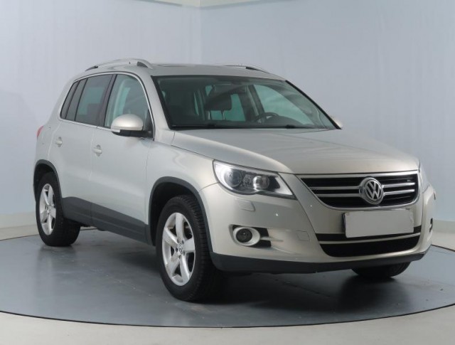 Volkswagen Tiguan  2.0 TDI 
