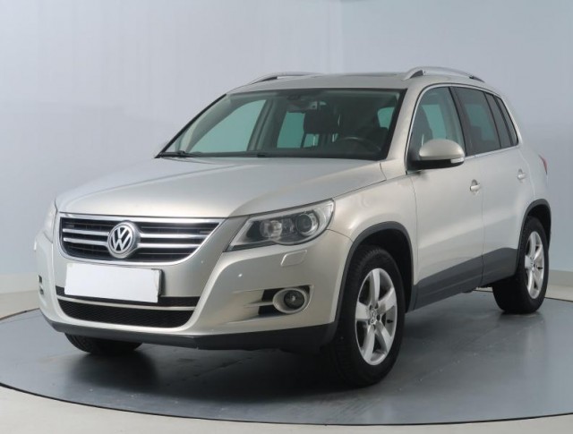 Volkswagen Tiguan  2.0 TDI 