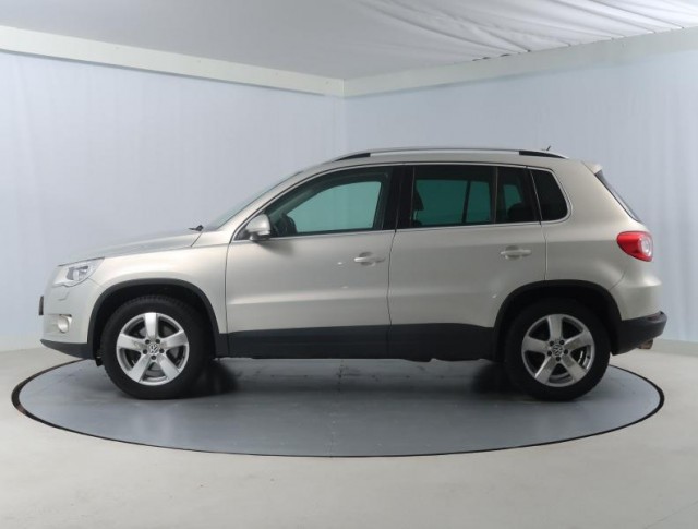 Volkswagen Tiguan  2.0 TDI 