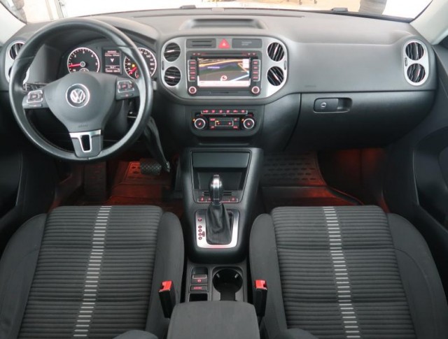 Volkswagen Tiguan  2.0 TDI 