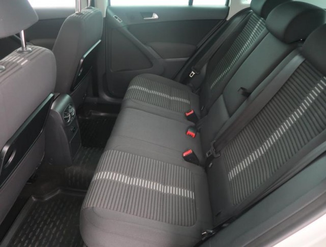 Volkswagen Tiguan  2.0 TDI 
