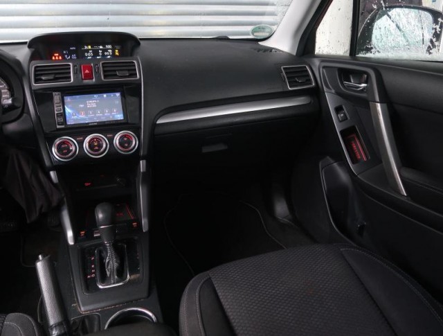 Subaru Forester  2.0 d 