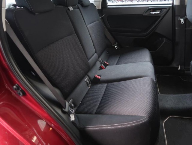 Subaru Forester  2.0 d 