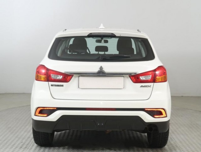 Mitsubishi ASX  1.6 MIVEC 