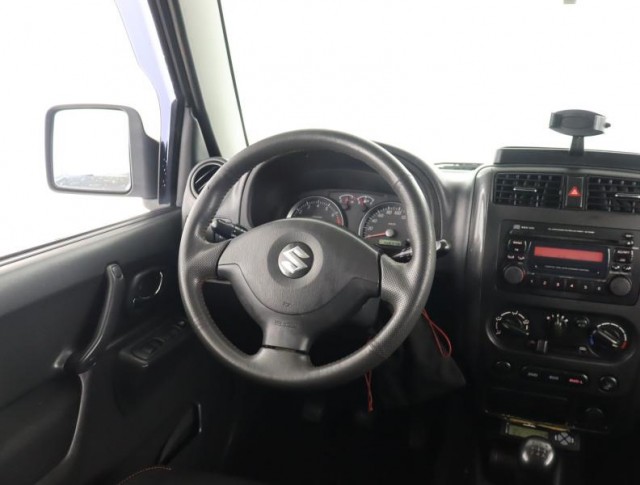 Suzuki Jimny  1.3 16V JLX