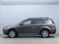 Mitsubishi Outlander  2.2 DI-D Instyle